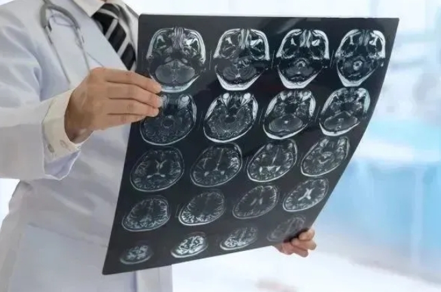 热点宣布！武汉专业治疗癫痫病专科医院top3-孩子身边哪些‘潜在’癫痫诱因要重视？