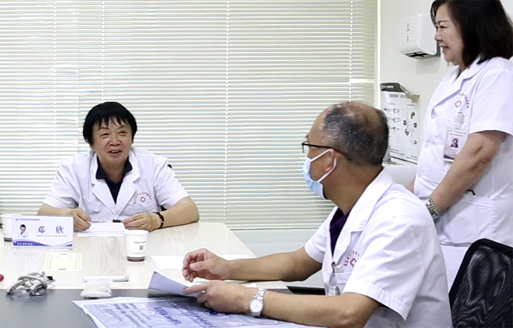 【会诊进行时】北京天坛邓欣主任莅临武汉中际医院开启癫痫精准诊疗