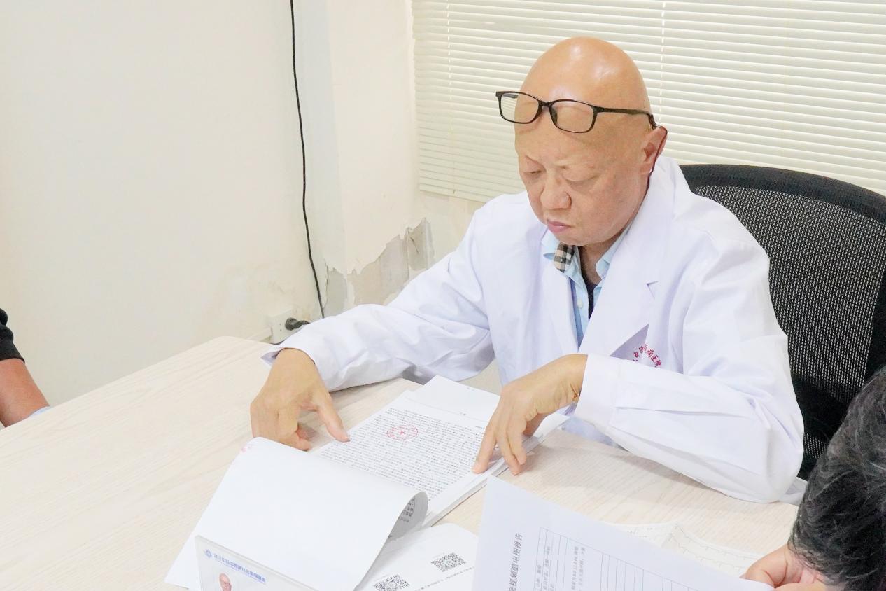 精准抗癫・名医护航 —11.27日 武汉中际医院联合协和邓学军教授开展疑难病例联合会诊