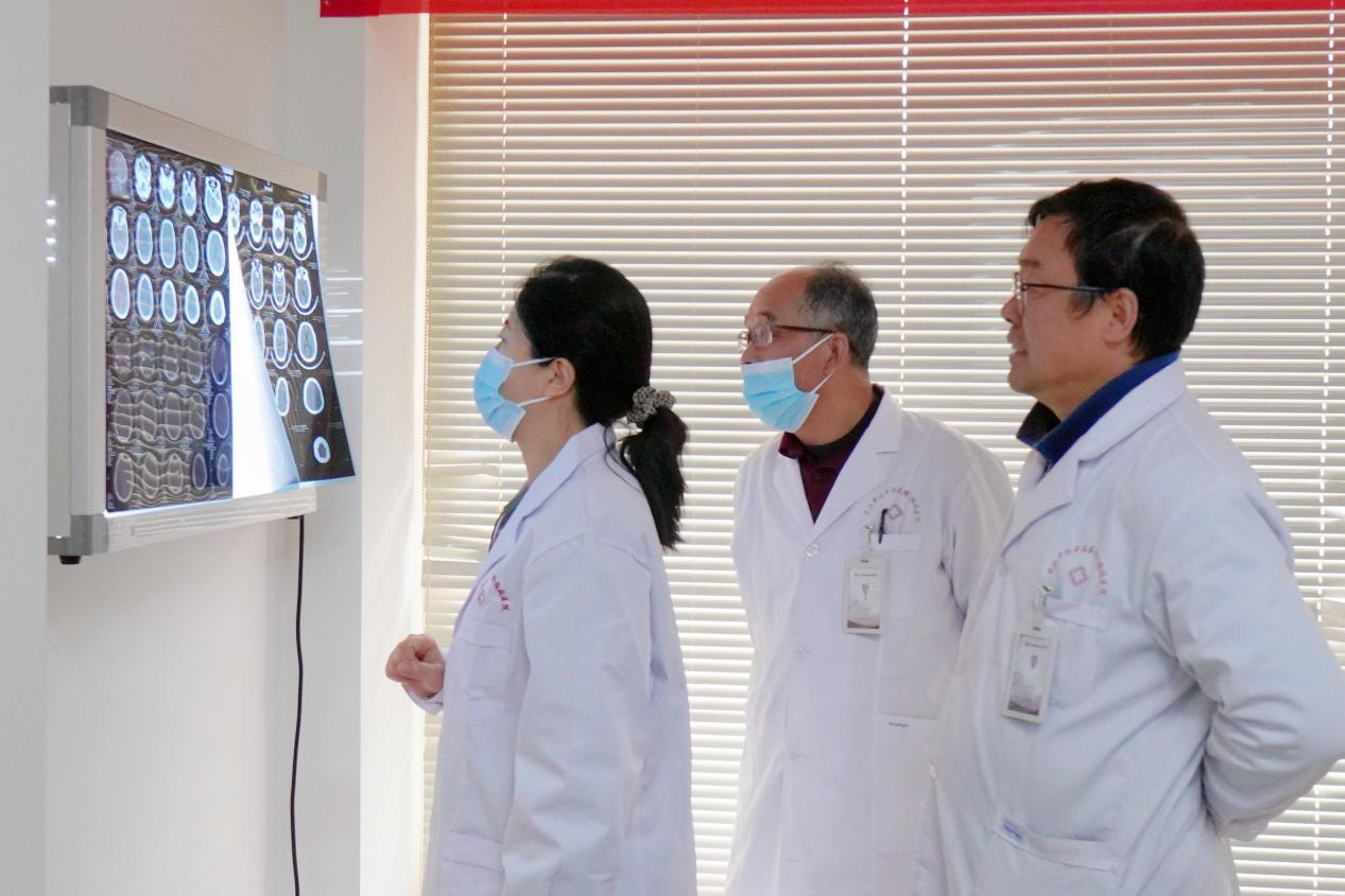 不用跑北京！武汉中际特邀天坛医院邓亚仙主任会诊进行中，癫痫患者速来面诊！