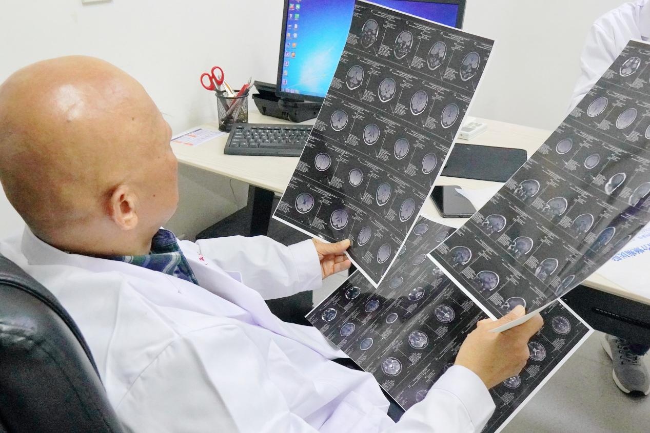 告别“看病难、看病贵”！武汉协和医院邓学军教授亲临武汉中际，家门口看专家！