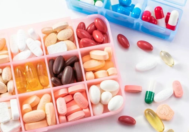 中老年长期慢病乱用药，刺激脑神经，增加癫痫发病概率